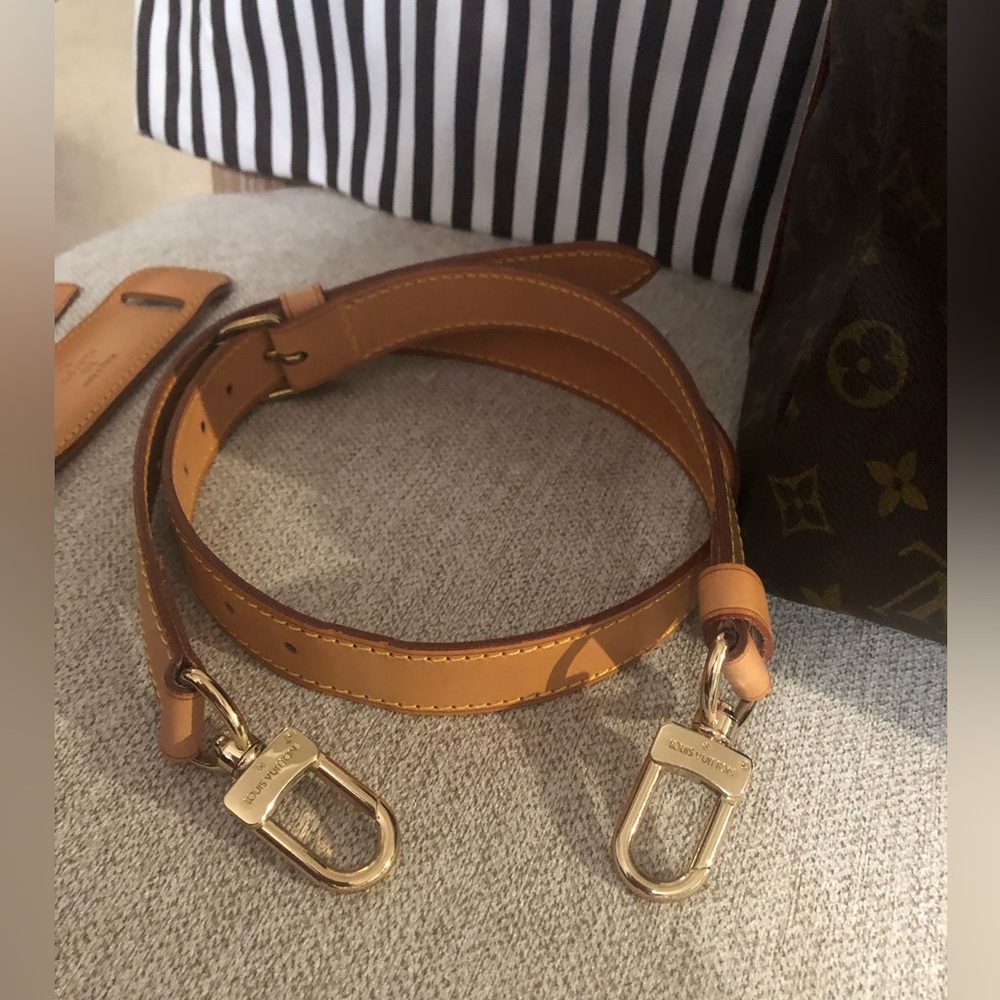 ๐๐ธHost Pick๐๐ธLOUIS VUITTON Vintage LV50 Keepall Monogram Canvas Tote Travel Bag - Picture 13 of 13